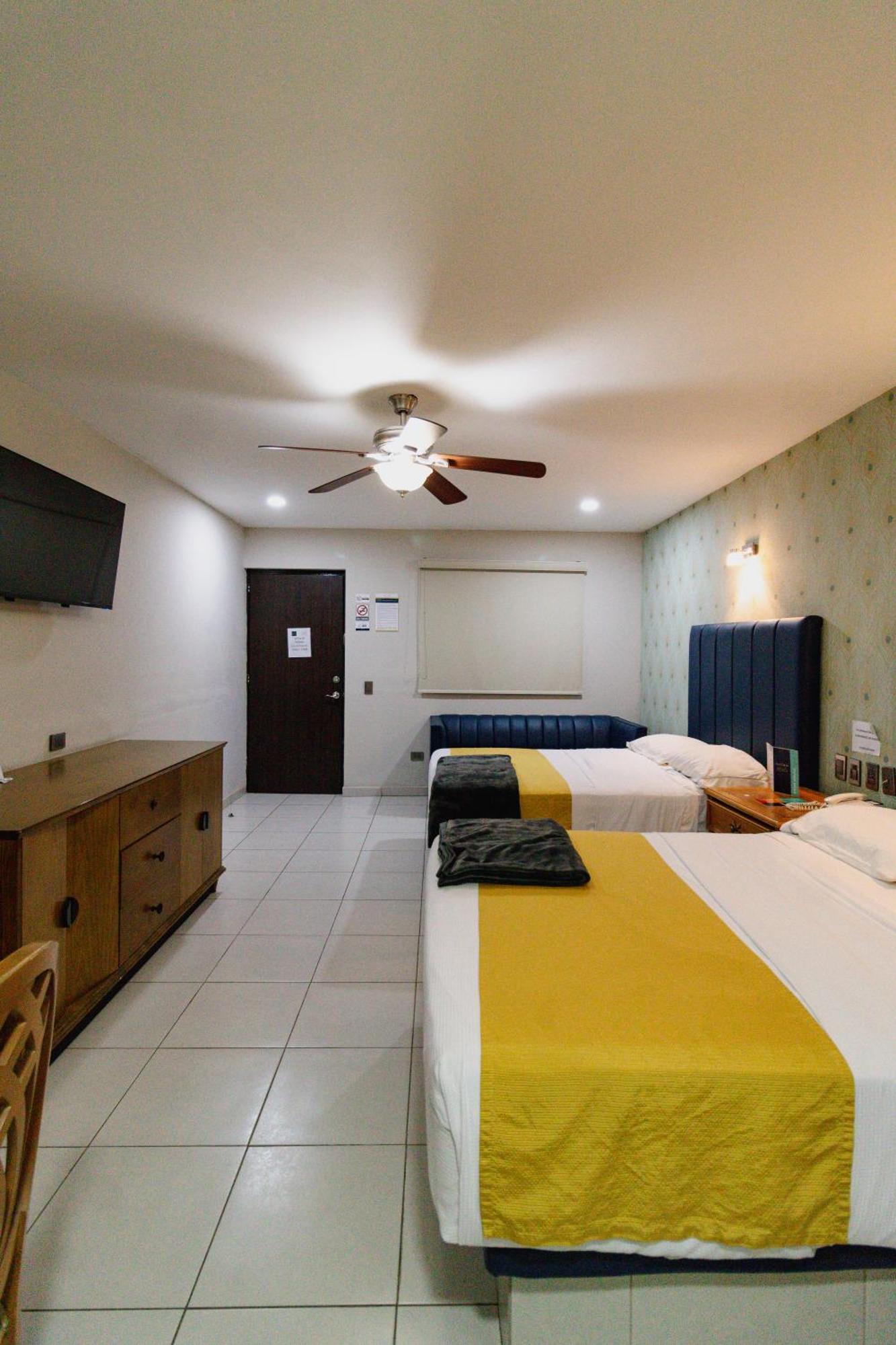 Hotel Maioris El Diez Culiacán 外观 照片